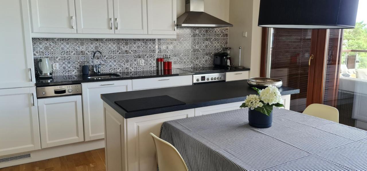 Seaside View Apartment ชวีโนวิชแจ ภายนอก รูปภาพ